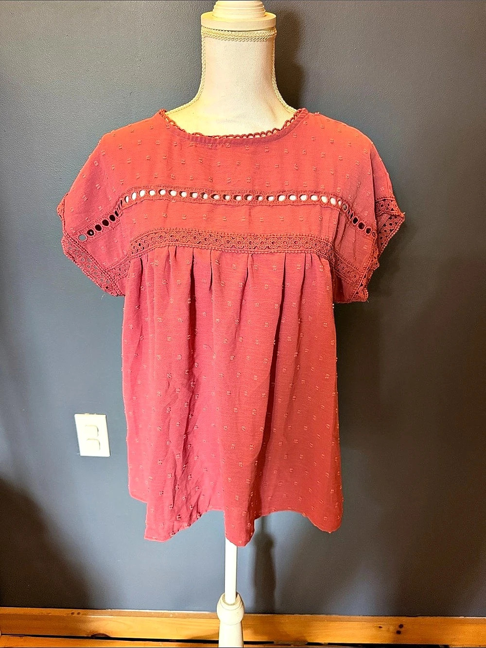 SHEIN Swiss Dot Blouse in Pink Size Medium Like New